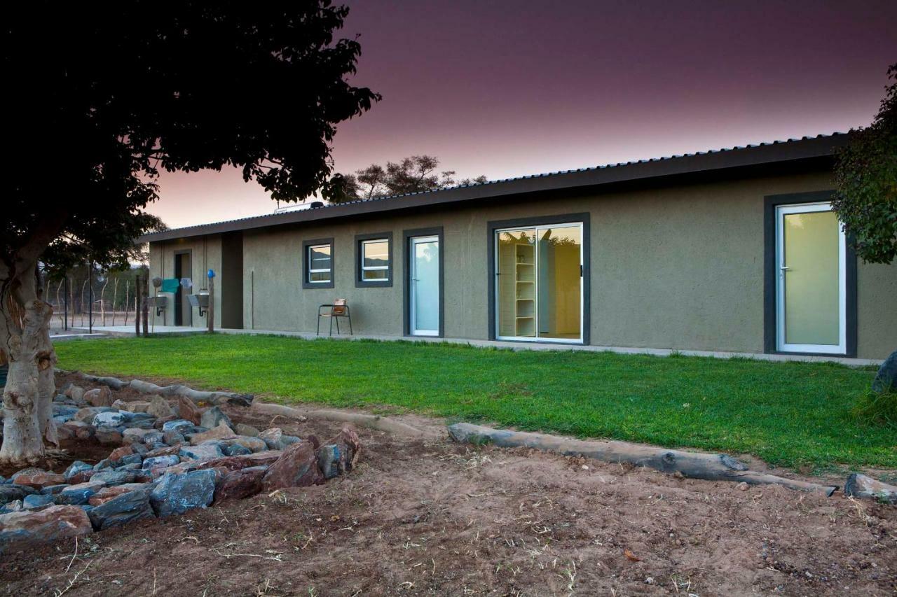 Sesfontein Guesthouse Buitenkant foto
